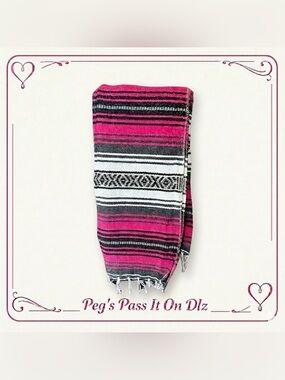 NWOT 72x48 Mexican Woven Serape w/ Fringe Pink Blanket Great for Camping or Yoga
